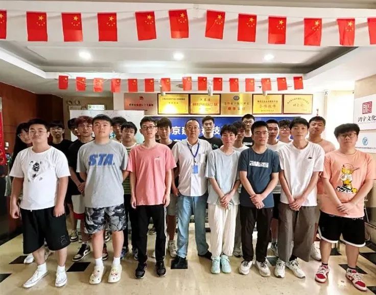 近期結(jié)班留影 | 百尺竿頭，更進(jìn)一步，加